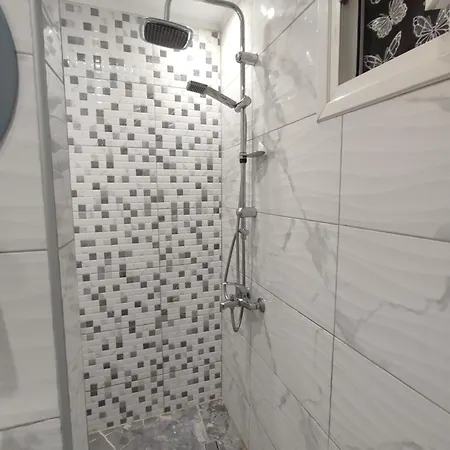 Ksp1studio * Peraía